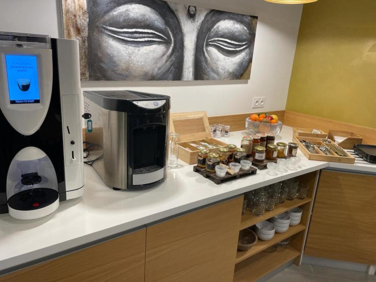 托拉住宅酒店 Vescovato 外观 照片